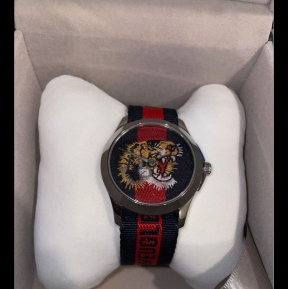 Authentic Gucci L'avegue Par Amor Tiger Watch - Picture 1 of 12